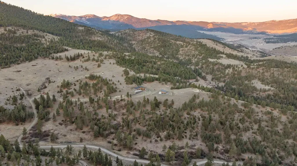 4915 W Us Highway 12 Helena MT 59601