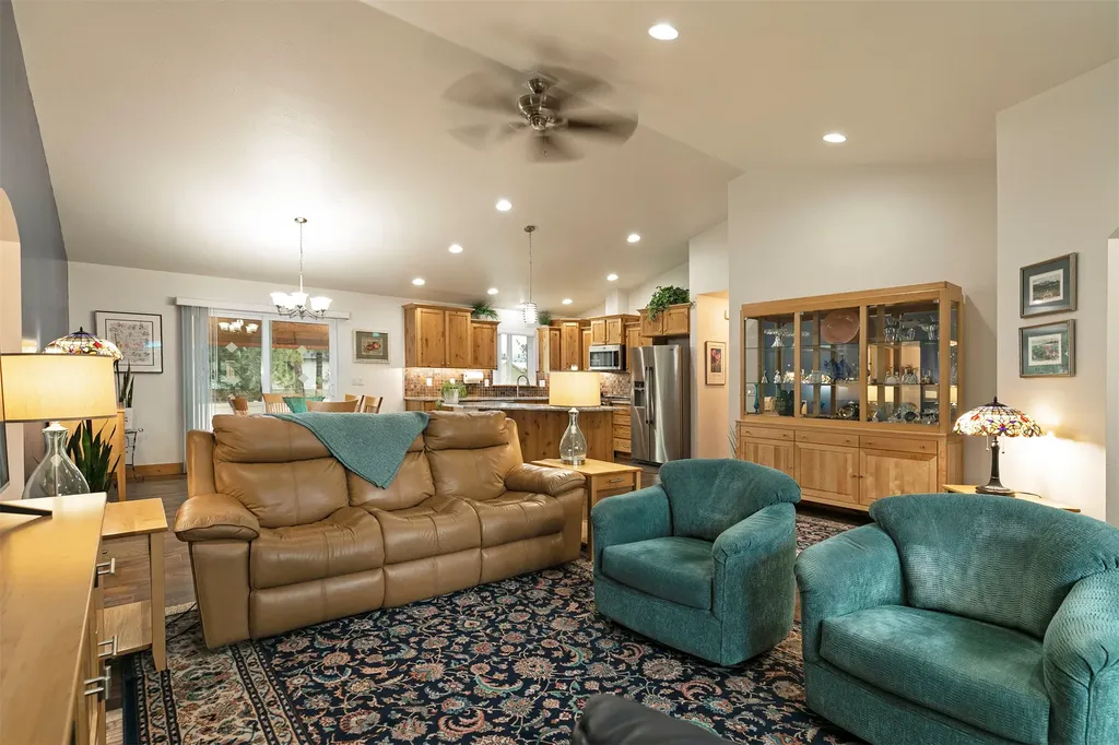 183 Carlton Drive Florence MT 59833