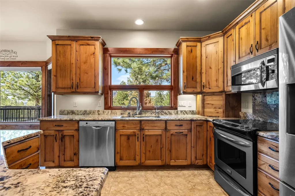 45749 Lark Court Big Arm MT 59910