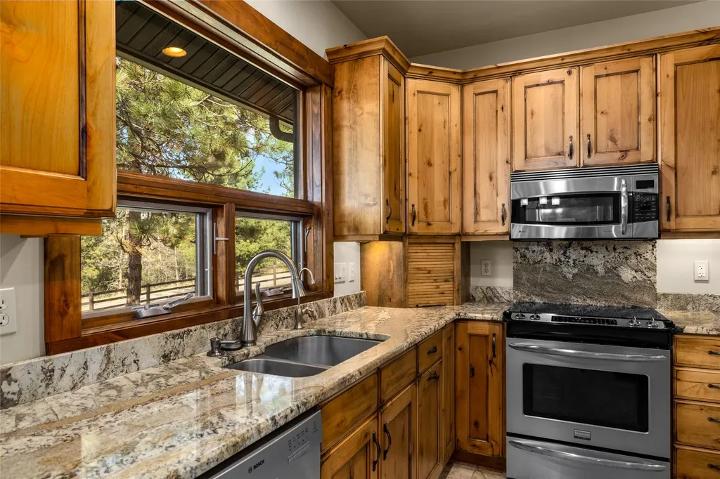 45749 Lark Court Big Arm MT 59910