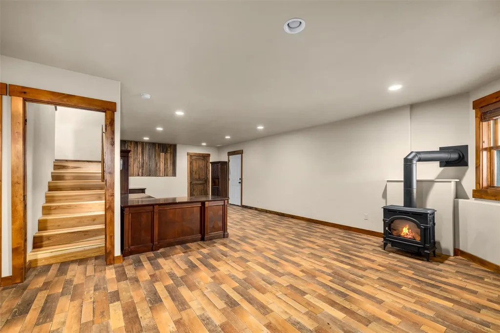 45749 Lark Court Big Arm MT 59910