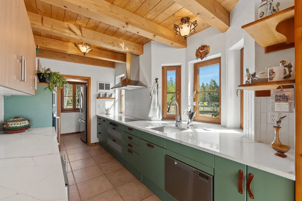 417 Swan View Trail Bigfork MT 59911