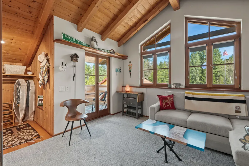 417 Swan View Trail Bigfork MT 59911