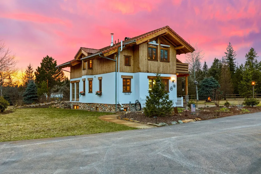417 Swan View Trail Bigfork MT 59911