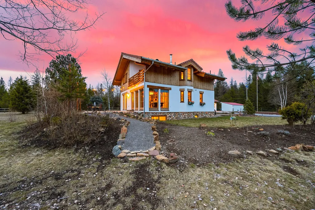 417 Swan View Trail Bigfork MT 59911