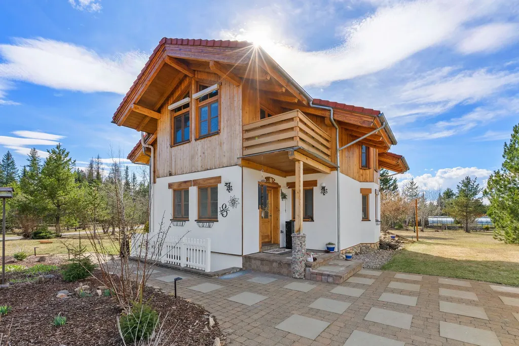 417 Swan View Trail Bigfork MT 59911