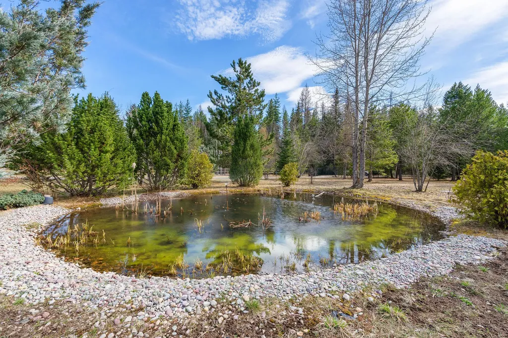 417 Swan View Trail Bigfork MT 59911