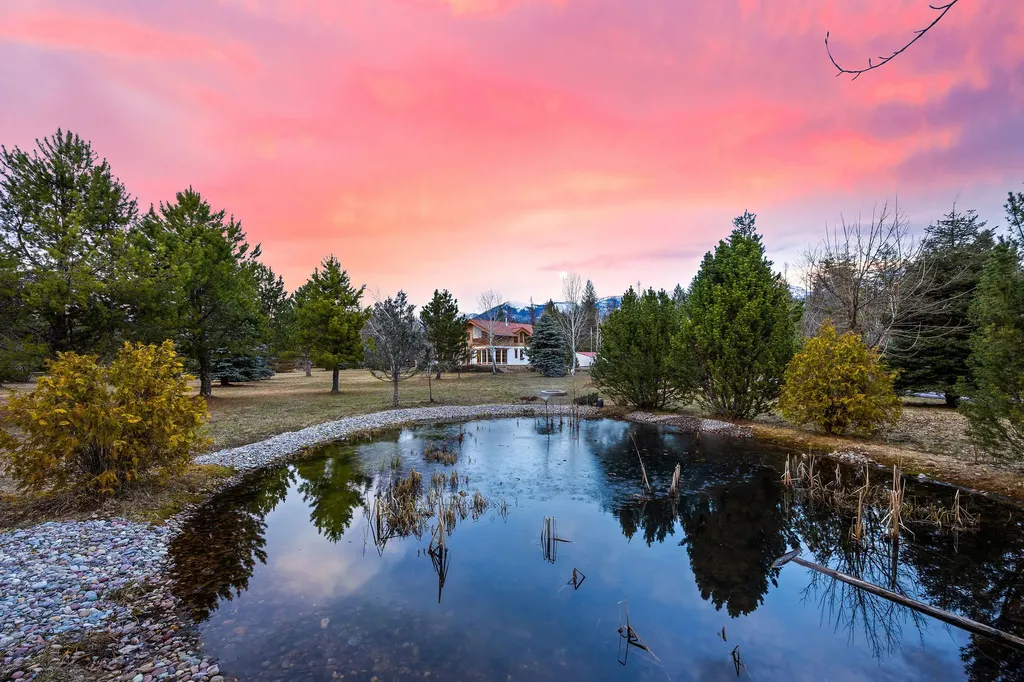 417 Swan View Trail Bigfork MT 59911