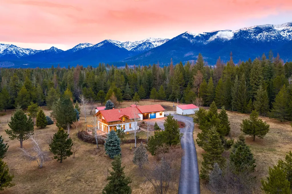 417 Swan View Trail Bigfork MT 59911