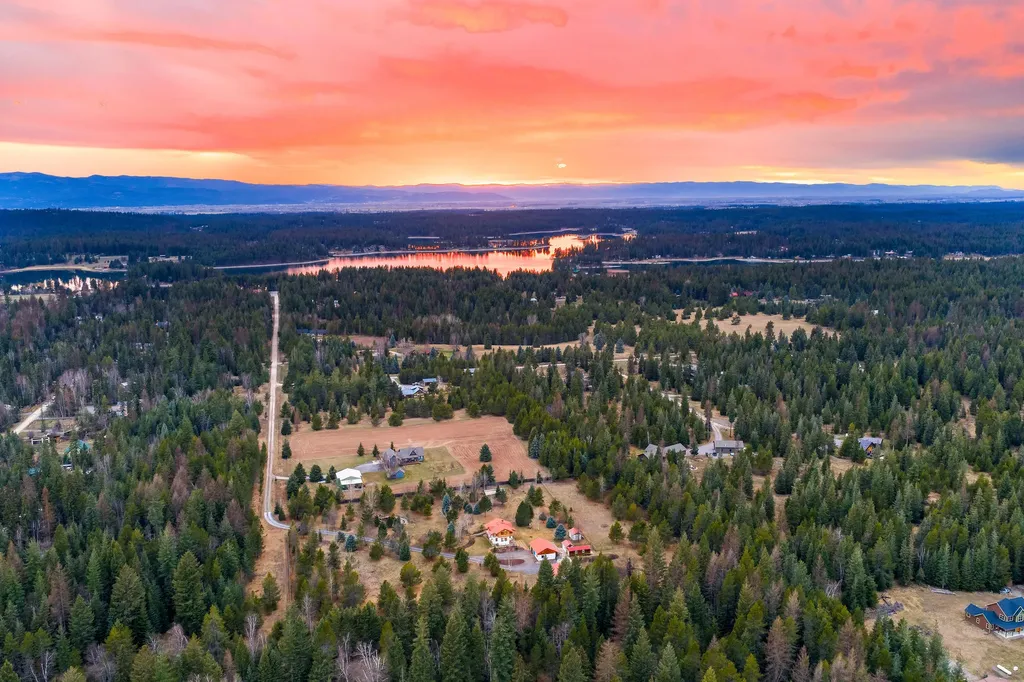 417 Swan View Trail Bigfork MT 59911