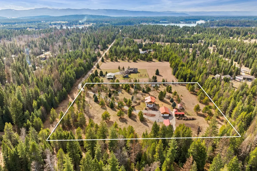 417 Swan View Trail Bigfork MT 59911