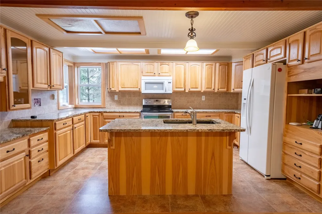 6367 Kootenai River Road Libby MT 59923