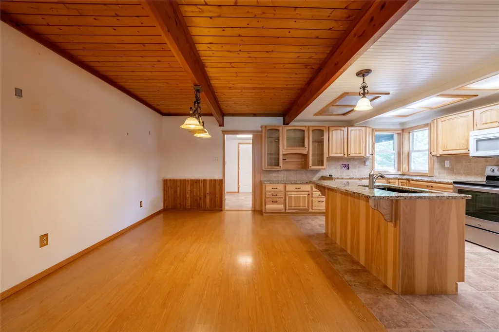 6367 Kootenai River Road Libby MT 59923