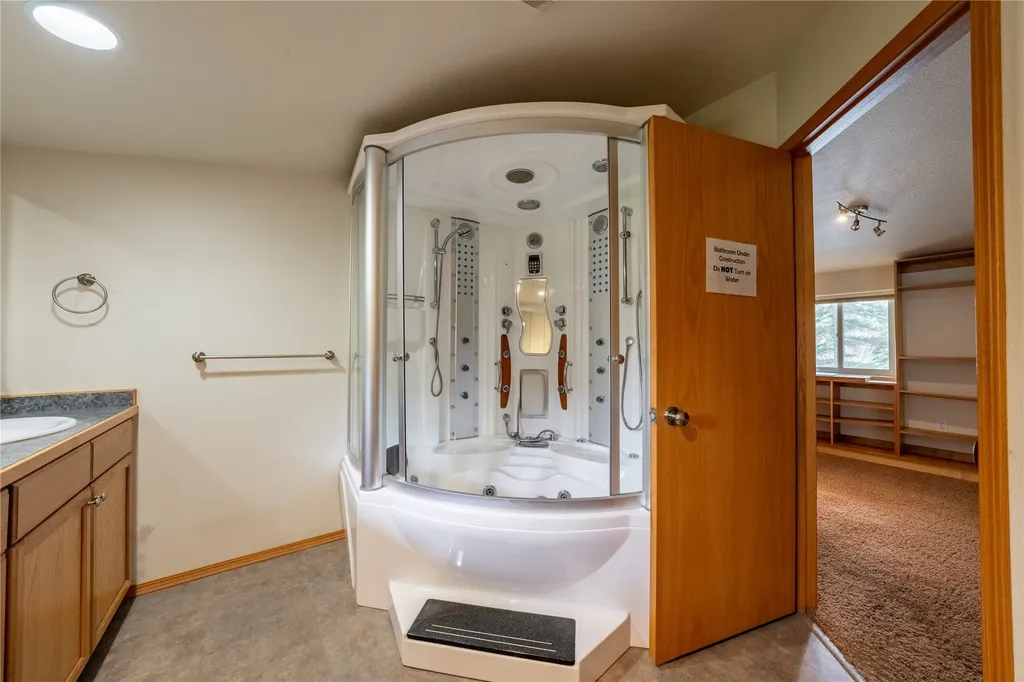 6367 Kootenai River Road Libby MT 59923