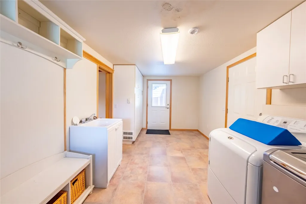 6367 Kootenai River Road Libby MT 59923