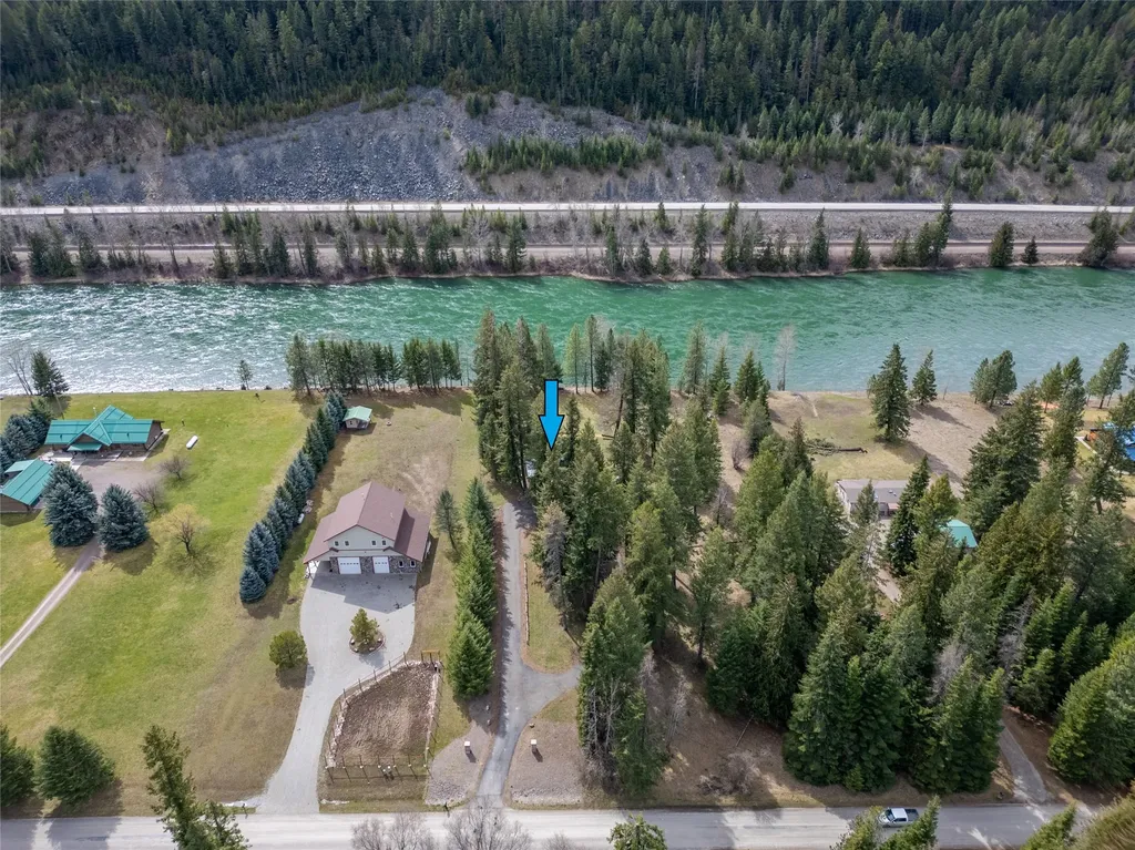 6367 Kootenai River Road Libby MT 59923