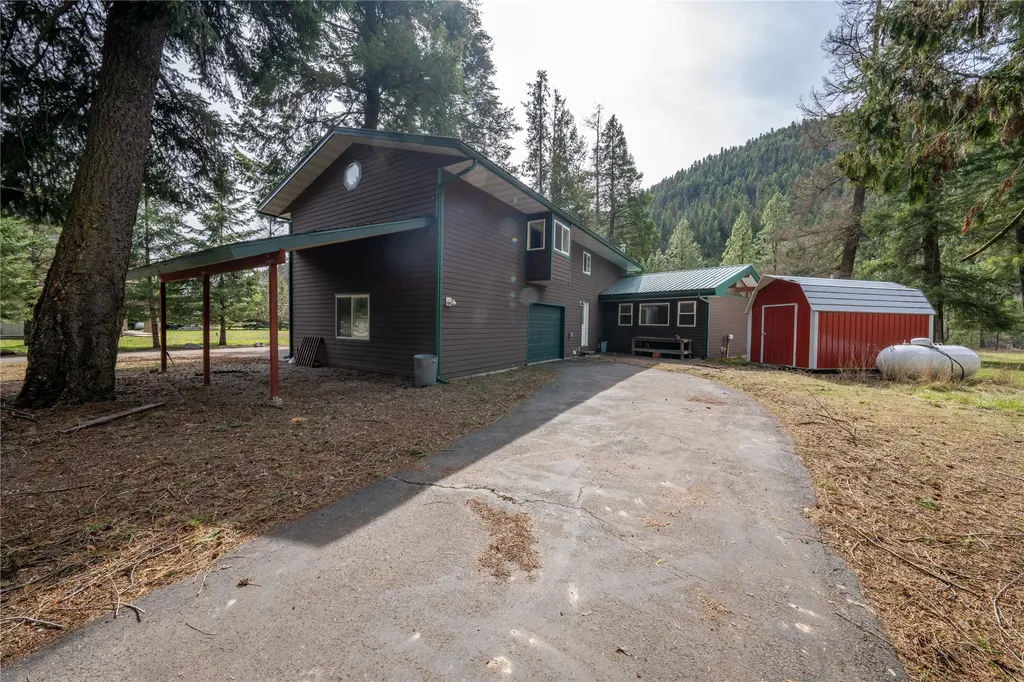 6367 Kootenai River Road Libby MT 59923