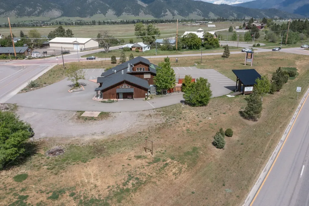 72532 N Couture Loop Arlee MT 59821