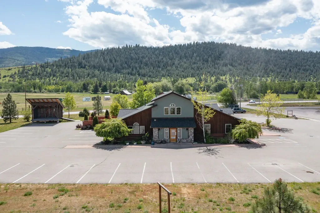 72532 N Couture Loop Arlee MT 59821