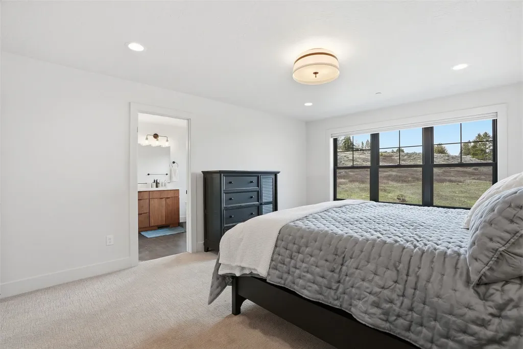 2445 Pale Evening Court Missoula MT 59808