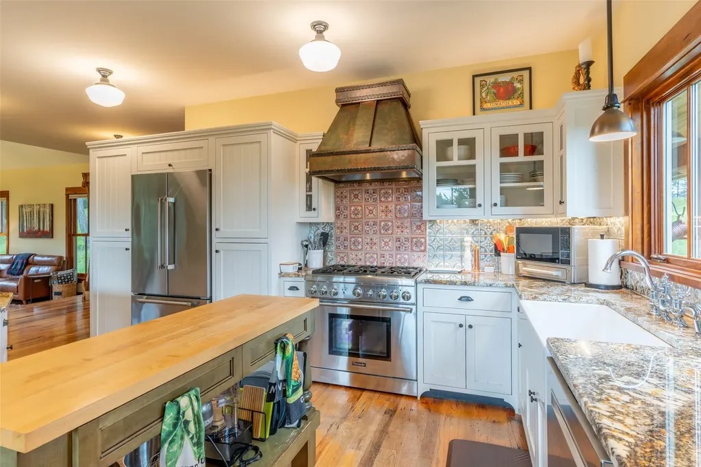 6710 Farm To Market Road Whitefish MT 59937