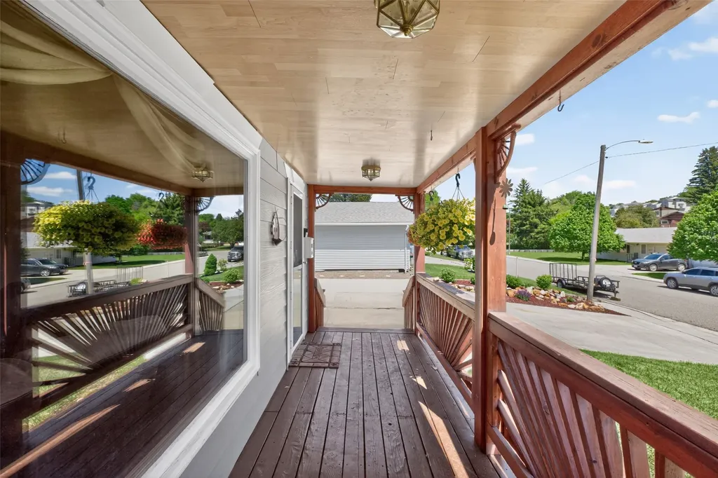 13 17th Avenue S Great Falls MT 59405