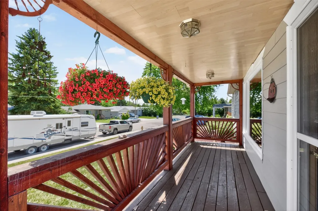 13 17th Avenue S Great Falls MT 59405
