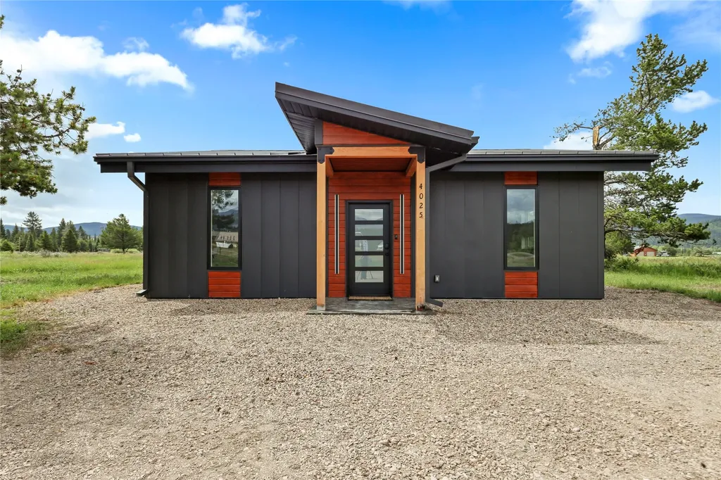 4025 Mt Hwy 200 W Lincoln MT 59639