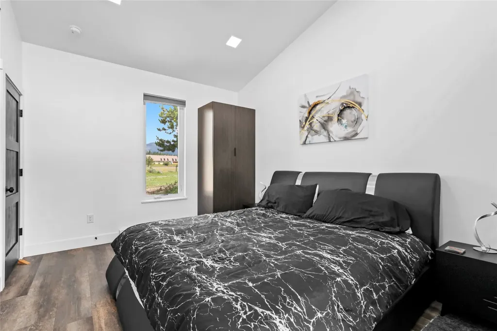 4025 Mt Hwy 200 W Lincoln MT 59639