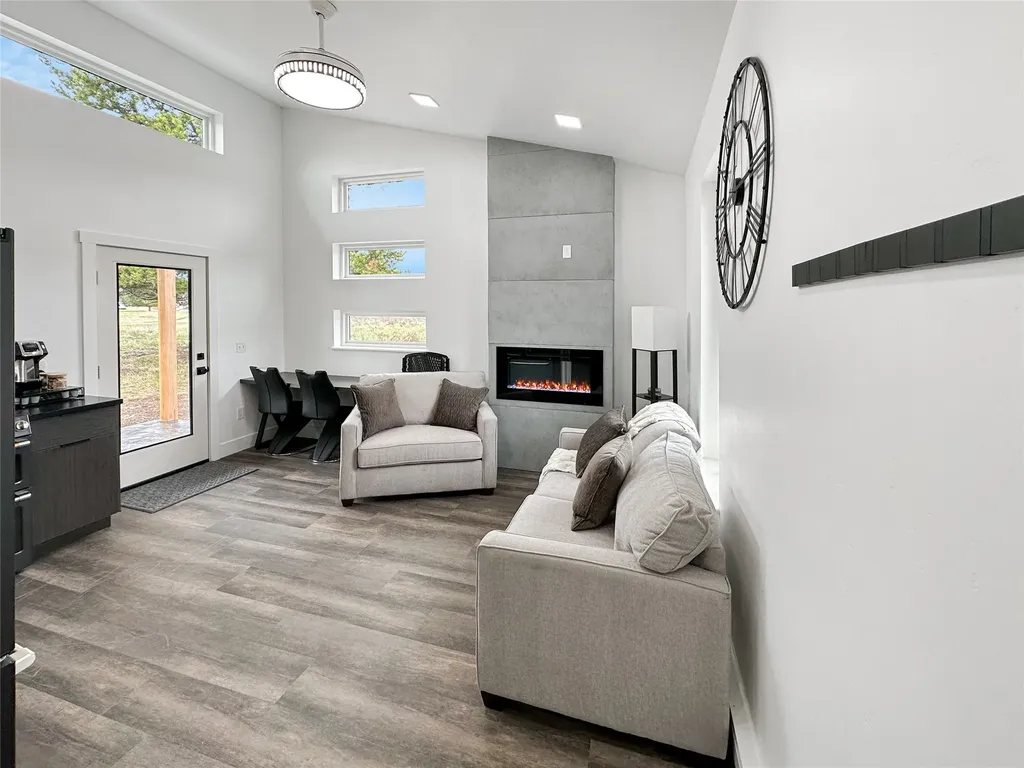 4025 Mount Highway 200 W Lincoln MT 59639
