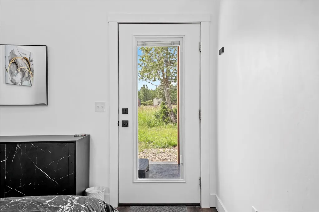 4025 Mt Hwy 200 W Lincoln MT 59639
