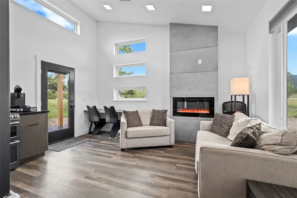 4025 Mt Hwy 200 W Lincoln MT 59639