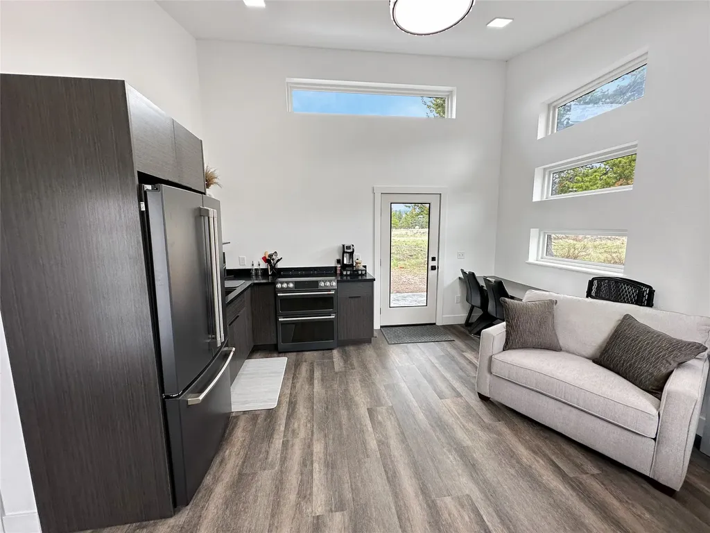 4025 Mount Highway 200 W Lincoln MT 59639