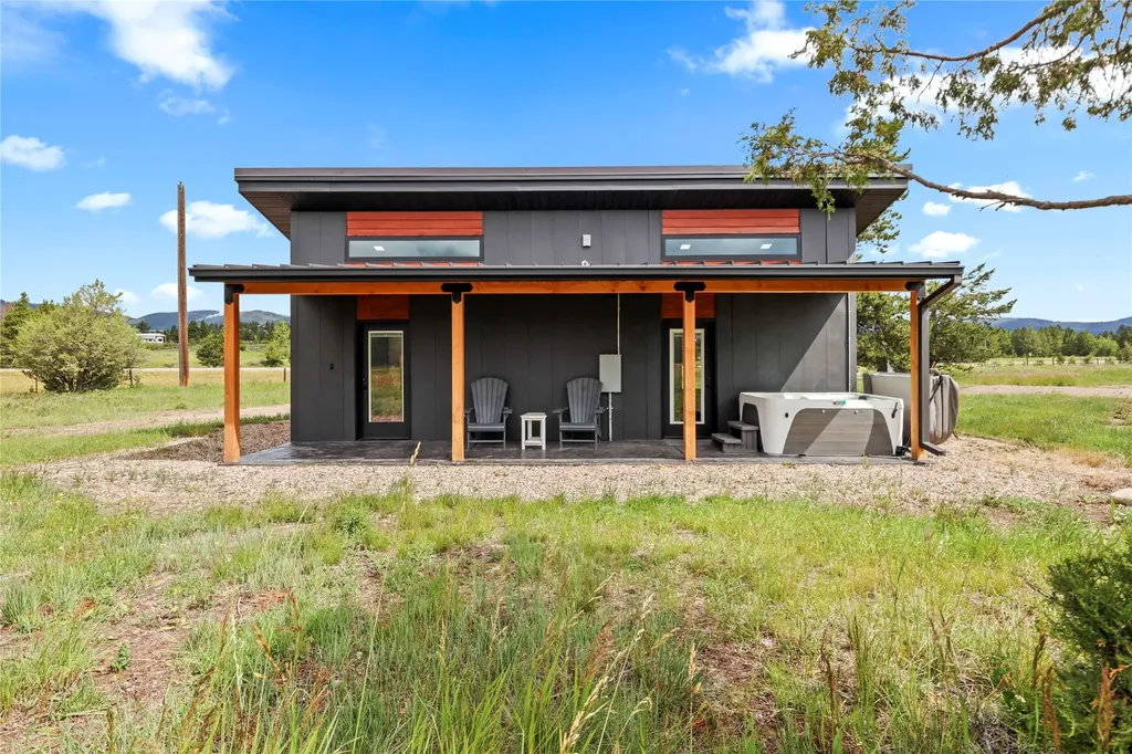 4025 Mt Hwy 200 W Lincoln MT 59639