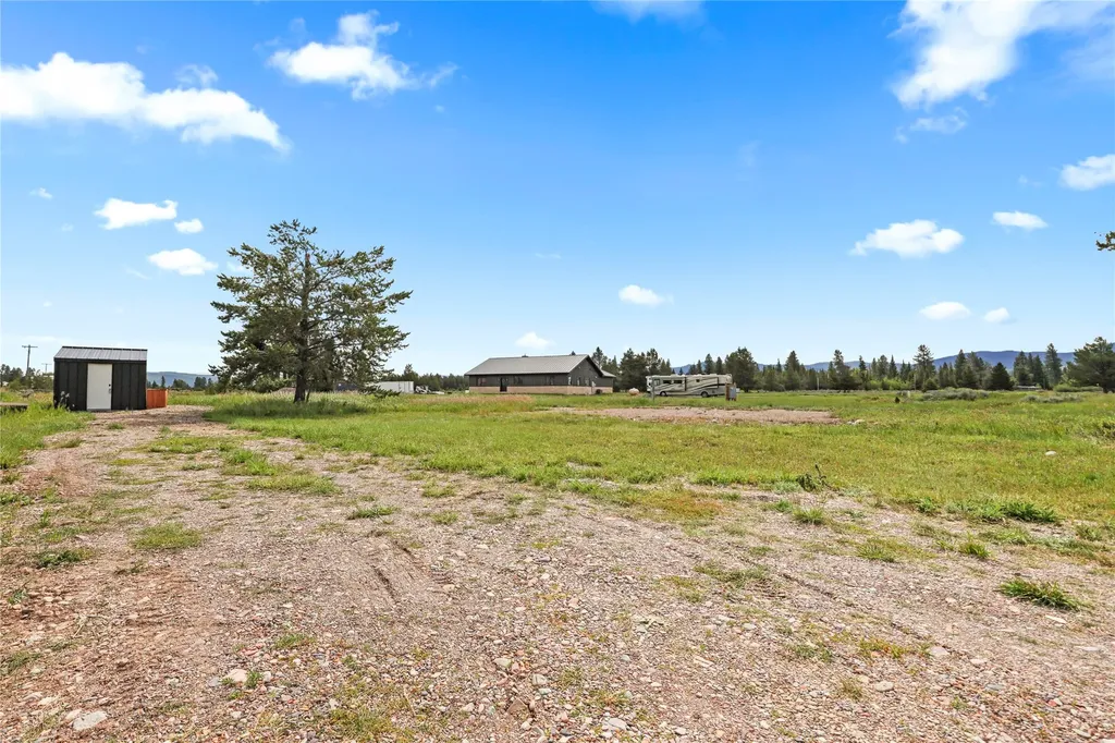 4025 Mt Hwy 200 W Lincoln MT 59639