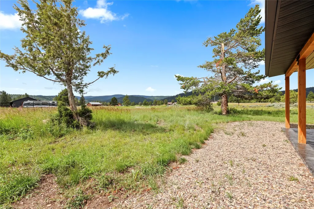 4025 Mt Hwy 200 W Lincoln MT 59639