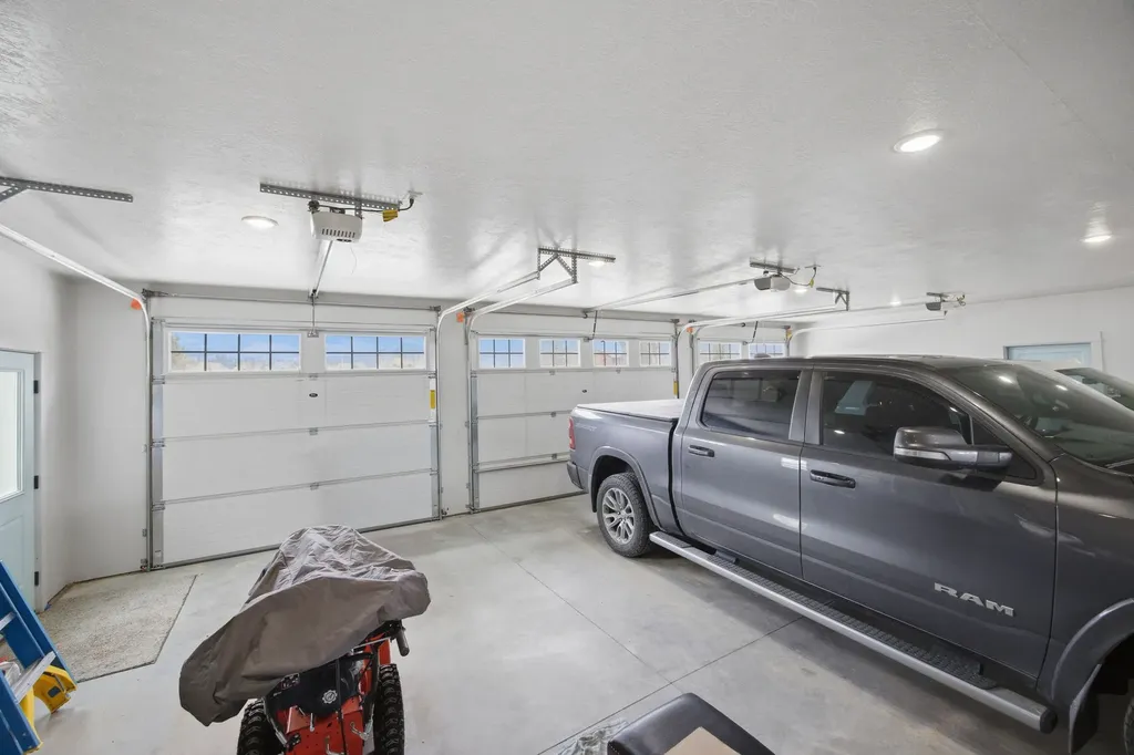 543 Diamond 3 Road Corvallis MT 59828