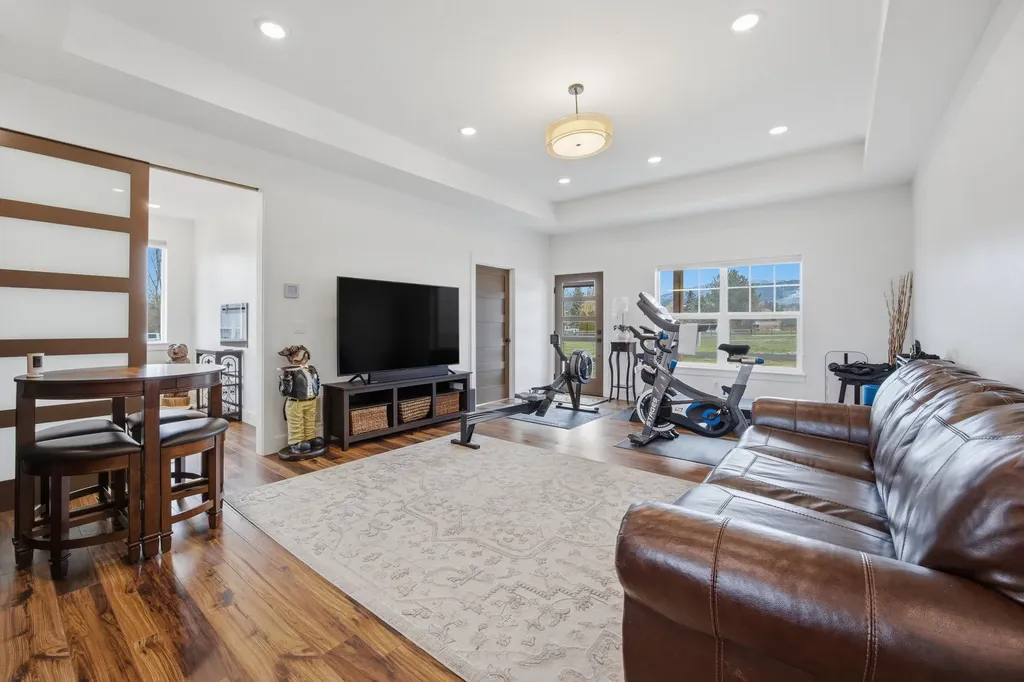 543 Diamond 3 Road Corvallis MT 59828