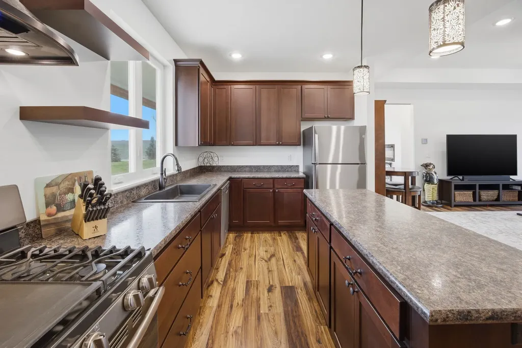 543 Diamond 3 Road Corvallis MT 59828