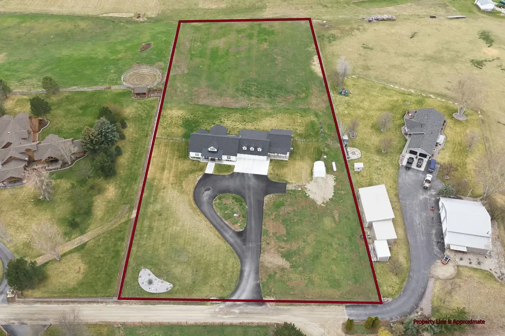 543 Diamond 3 Road Corvallis MT 59828