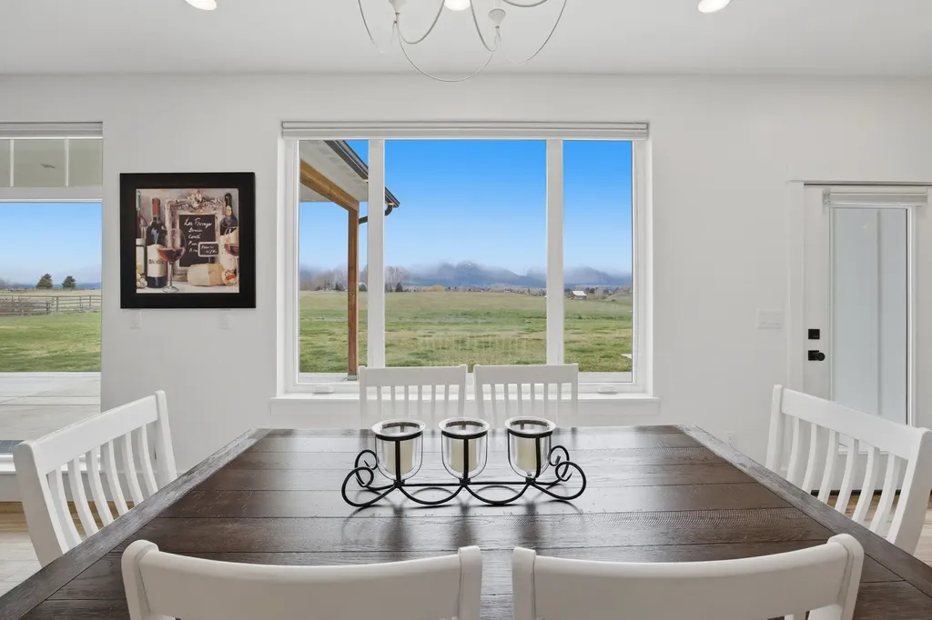 543 Diamond 3 Road Corvallis MT 59828