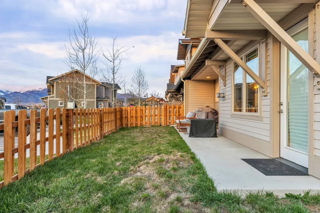 3095 Lori Lane Bozeman MT 59718