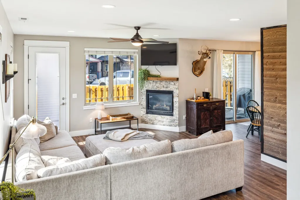 3095 Lori Lane Bozeman MT 59718
