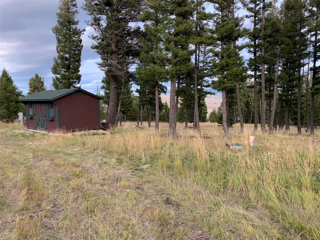 42 Grey Owl Road Philipsburg MT 59858