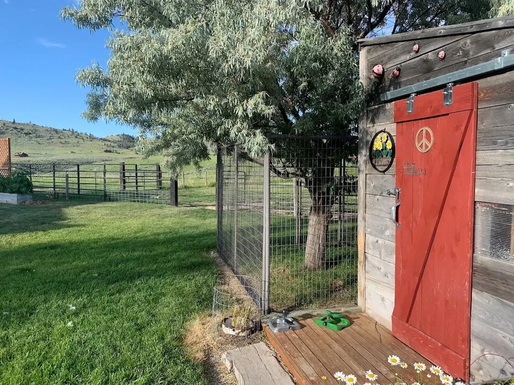 49 Redtail Hawk Road Mcallister MT 59740