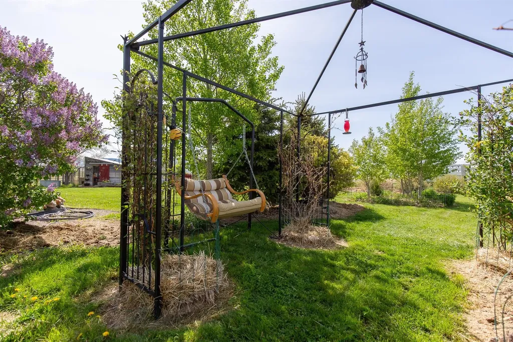 49 Redtail Hawk Road Mcallister MT 59740