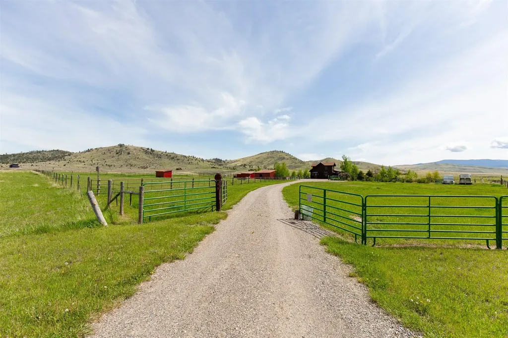 49 Redtail Hawk Road Mcallister MT 59740
