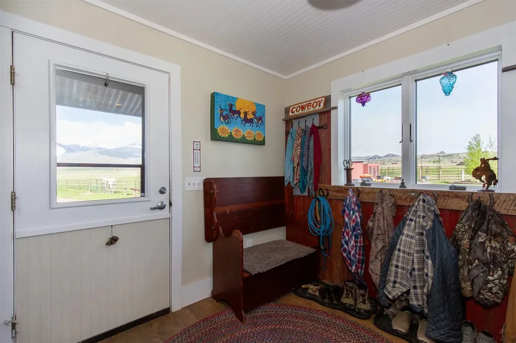 49 Redtail Hawk Road Mcallister MT 59740