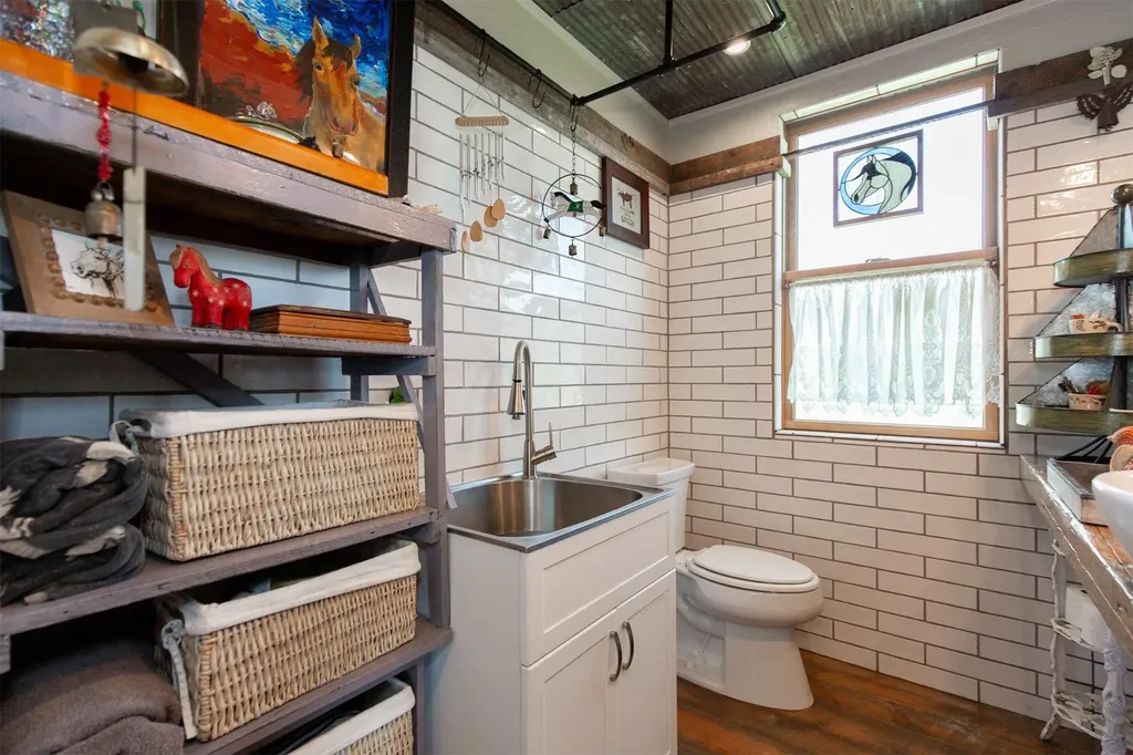 49 Redtail Hawk Road Mcallister MT 59740