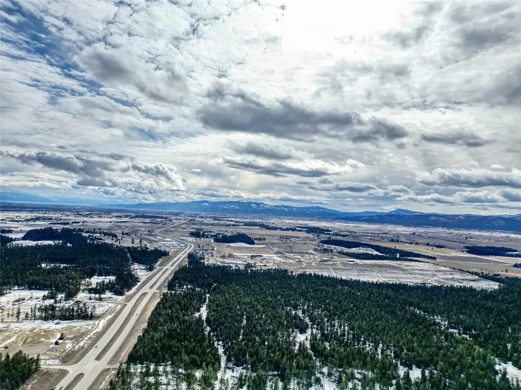 Nhn Km Ranch Road Whitefish MT 59937